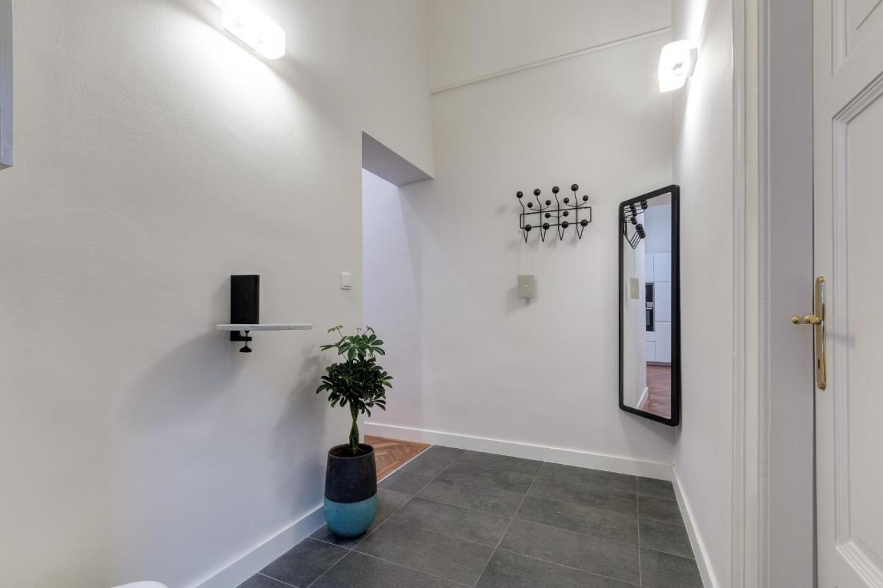 Central Basilica Apartman Βουδαπέστη Εξωτερικό φωτογραφία